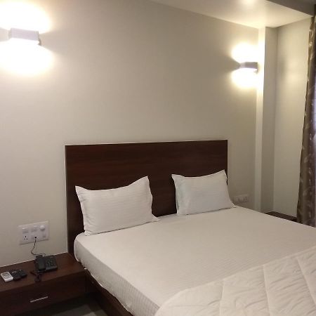 Manasi Inn ซาตารา ภายนอก รูปภาพ