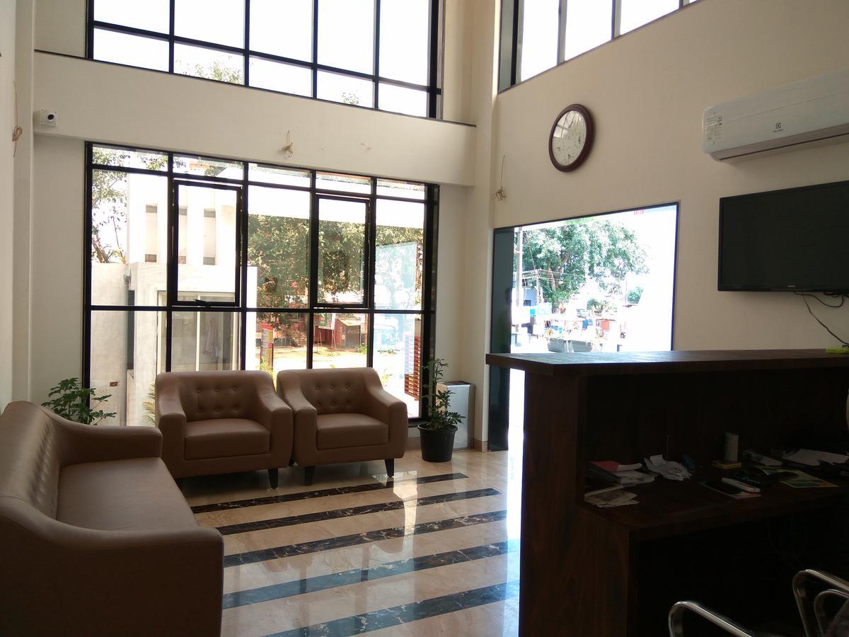 Manasi Inn ซาตารา ภายนอก รูปภาพ