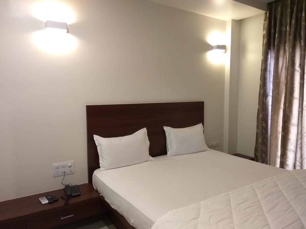 Manasi Inn ซาตารา ภายนอก รูปภาพ