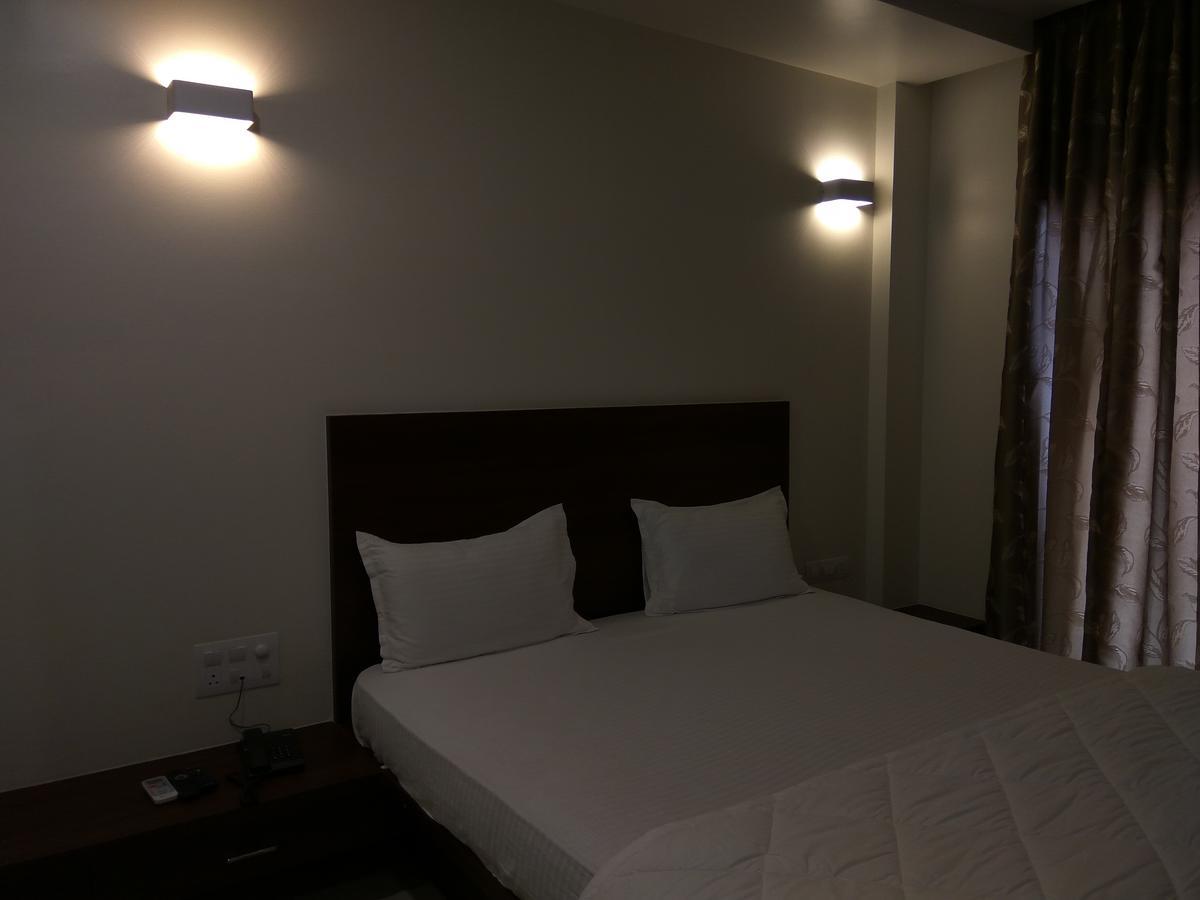 Manasi Inn ซาตารา ภายนอก รูปภาพ